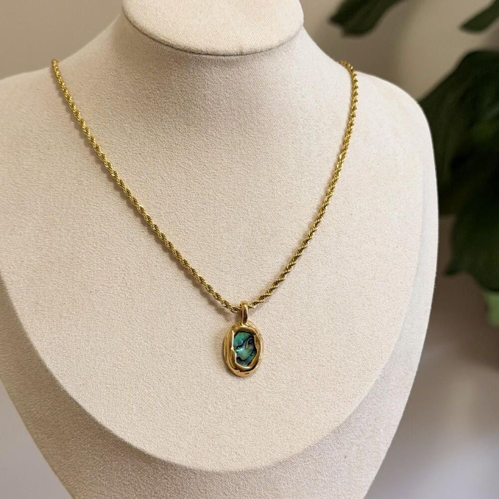 Gold Abalone Shell Oval Pendant Necklace